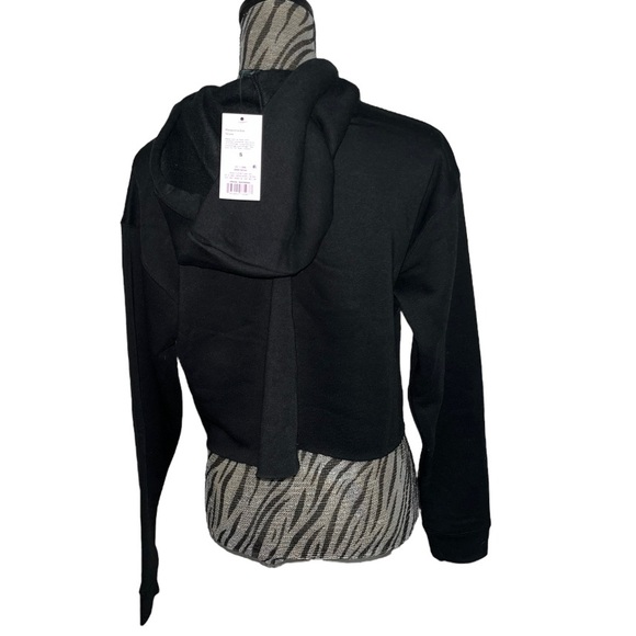 Black crop hoodie - Picture 3 of 4